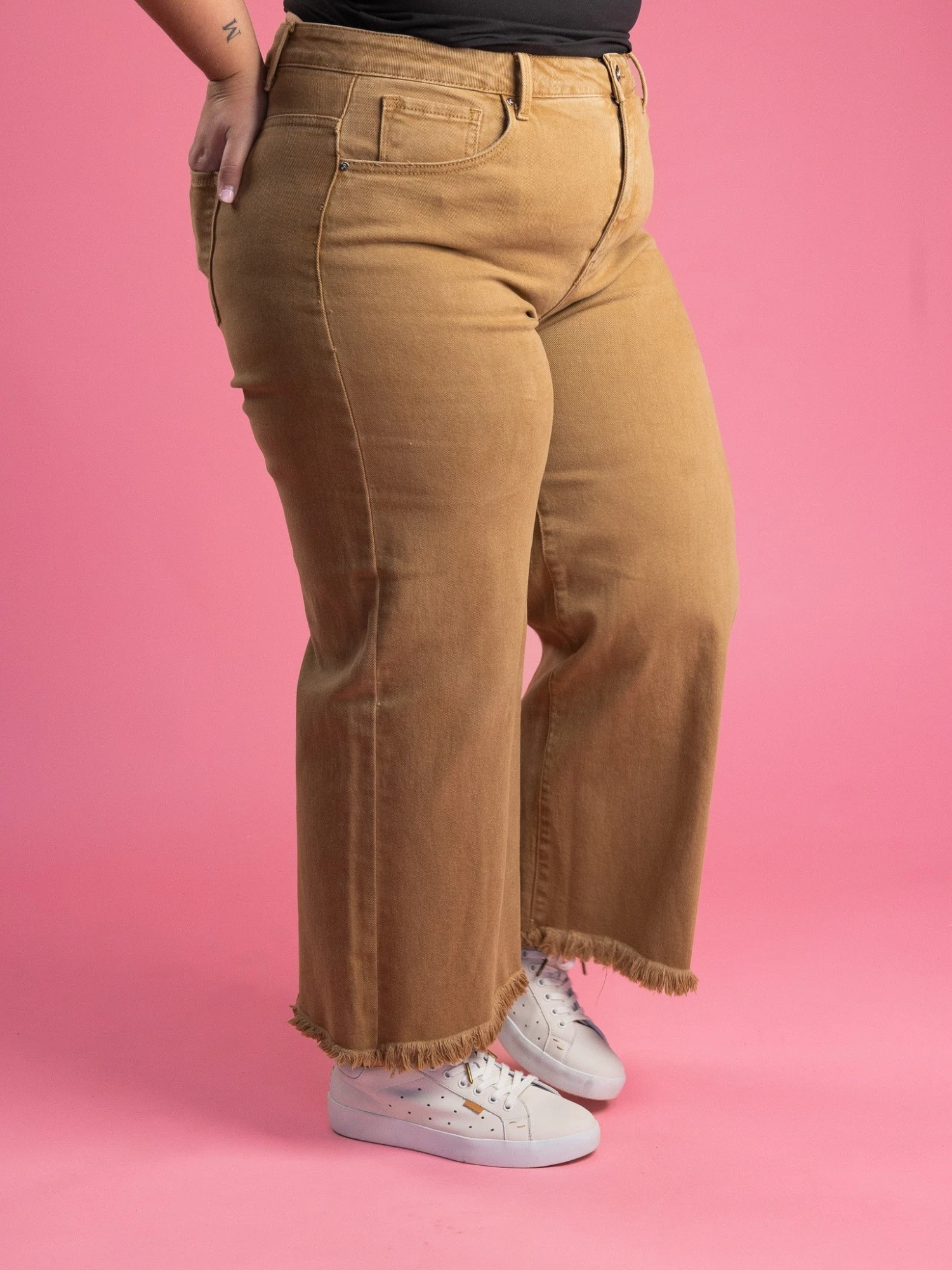 Risen High Rise Tummy Control Crop Wide Leg Frayed Pants | 0-3X - Image 2