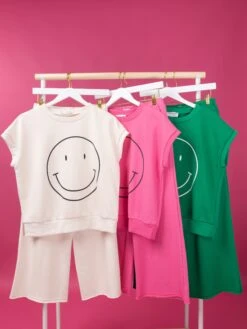 Raw-Cut Elastic Waist Cropped Sweatpants | S - 3X Set W/ Sku51560